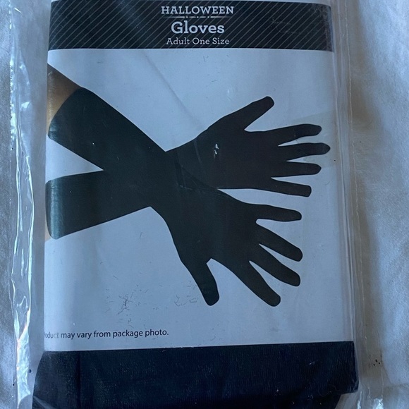 NWT Halloween gloves in black - Picture 2 of 4